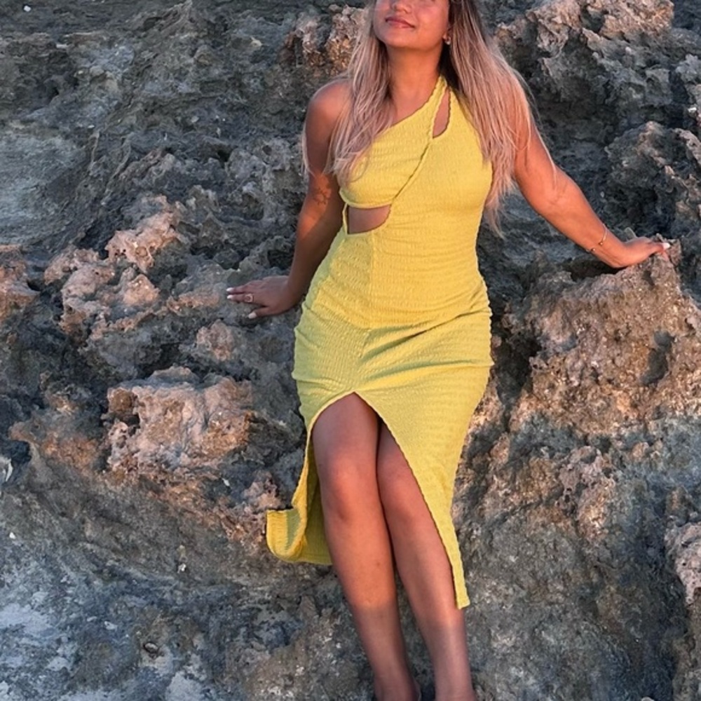 Shein Elegant Lime Green Cutout Dress